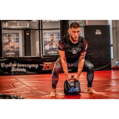 8. XBag – Sprzęt do treningu funkcjonalnego z regulowanym obciążeniem (1–40 kg)