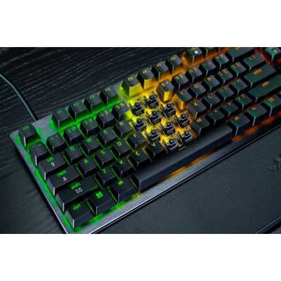6. Razer Huntsman V3 Pro 8KHz klawiatura Gaming USB Czarny