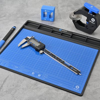 5. Zestaw narzędzi iFixit Repair Business Toolkit 2023