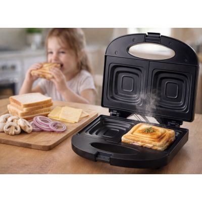 9. Opiekacz do kanapek Esperanza Pizzaiola TKT005K (700W; kolor czarny)