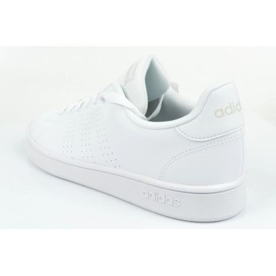 16. Buty adidas Advantage Base M EE7692