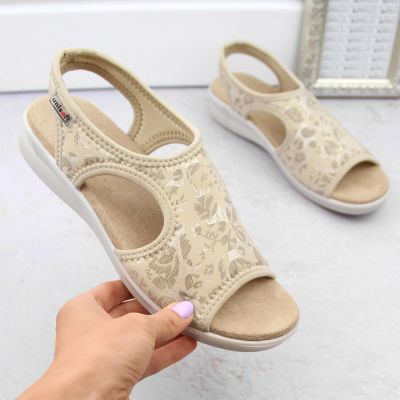 6. Sandały damskie wsuwane komfortowe beżowe Unisoft 7196