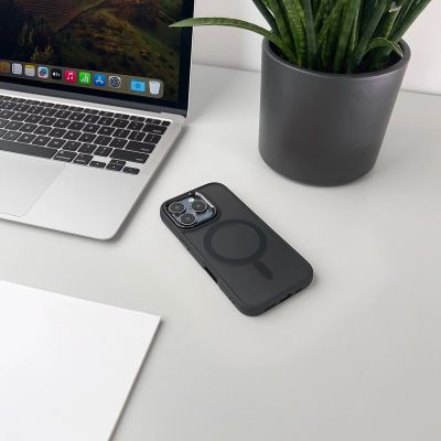 7. Etui Fashion Case na Samsung Galaxy S26 kompatybilne z MagSafe - czarne
