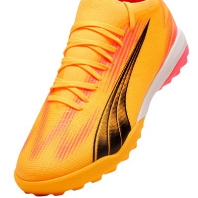 10. Buty piłkarskie Puma Ultra Match TT M 107757 03