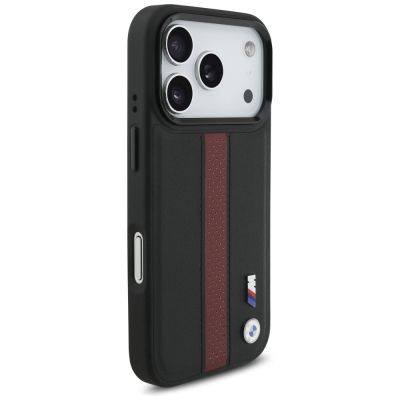 4. Etui BMW M Perforated Stripe Logo MagSafe na iPhone 17 Pro - czerwone