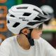 3. Kask rowerowy Rockbros LK-67 młodzieżowy z odpinanym daszkiem 54–58 cm - biały