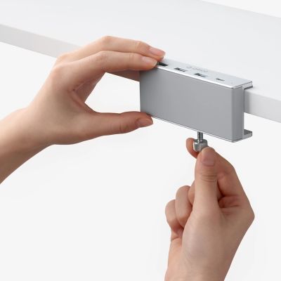 3. Hub Orico MH4PC montowany na zacisk USB-C / 3x USB-A 3.0 + 1x USB-C 3.0 - srebrny