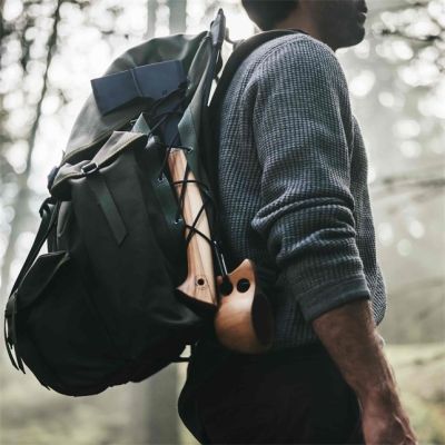 2. FISKARS Siekiera ciesielska Norden N7