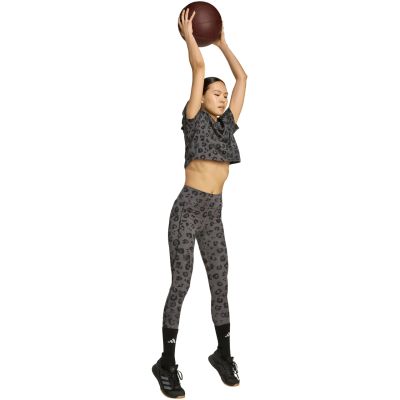 7. Koszulka adidas Workout Essentials W JN2646