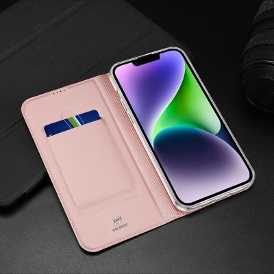 16. Etui do iPhone 15 Plus pokrowiec z klapką i portfelem Dux Ducis Skin Pro - różowe