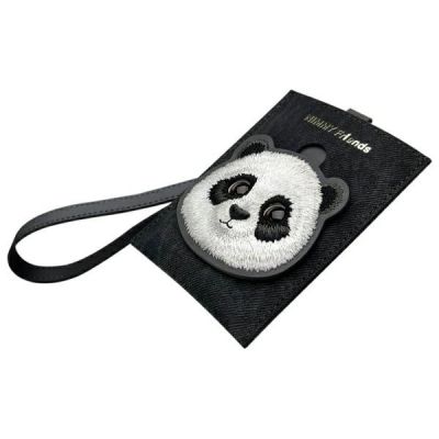 2. Portfel Nimmy Big Eyed Pet 2.0 Panda etui na karty - czarny