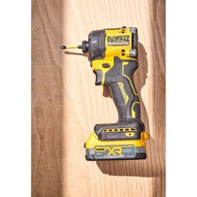 7. DeWALT DCF870E2T-QW klucz zasilany 1/4" 3000 RPM 56 N·m Czarny, Żółty 500 W 18 V