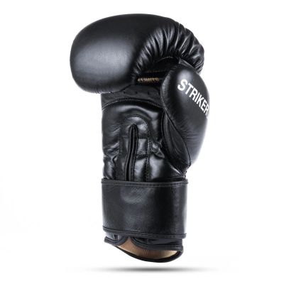 16. Rękawice bokserskie 10oz - Striker - Legacy Series