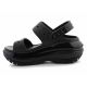 6. Chodaki Crocs Classic Mega Crush W 207989-001