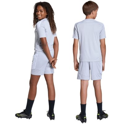 15. Spodenki dla dzieci adidas Tiro 26 League Training szare JY7149