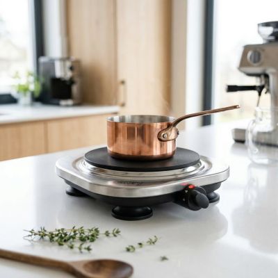 17. Kuchenka Adler CR 6510 (1 pole grzejne; 1500W)