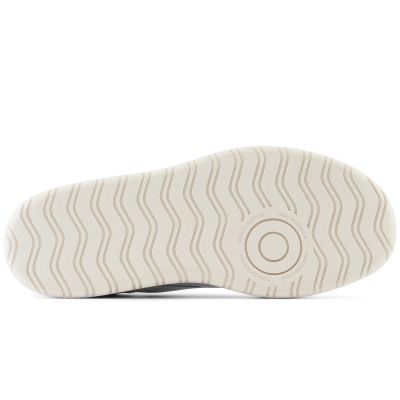 9. Buty New Balance UNISEX CT302VA