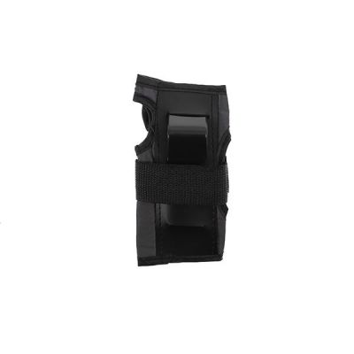 10. Ochraniacze zestaw Nils Extreme CZARNY rozmiar M H108