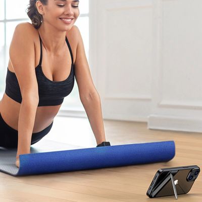 13. Ugreen LP634 Kickstand Protective Case sztywne etui z żelową ramką i wbudowaną podstawką do iPhone 14 Plus (90925)