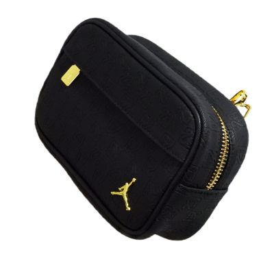 2. Saszetka nerka Air Jordan Jam Monogram Camera Bag Black Czarna - MA0988-K5X