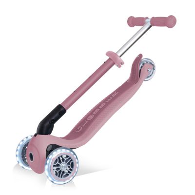 5. Hulajnoga 3-kołowa Globber Foldable Lights ECOlogic Berry 692-510