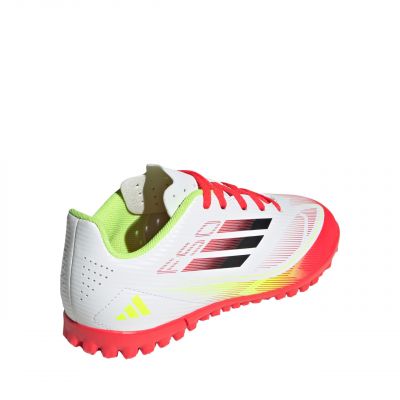 3. Buty piłkarskie adidas F50 Club TF Jr IE3732
