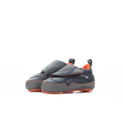 28. REEBOK ULTRA VERSAFLEX CRIB J19473