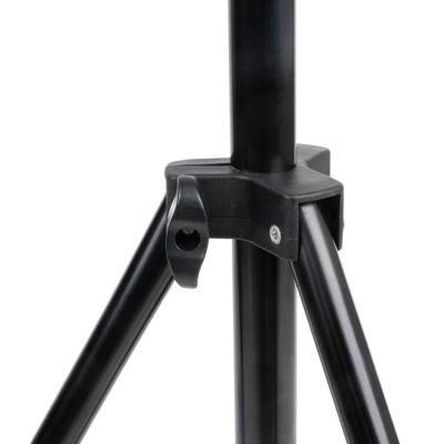 2. Tripod Havit ST7026 z pierścieniem świetlnym RGB (czarny)