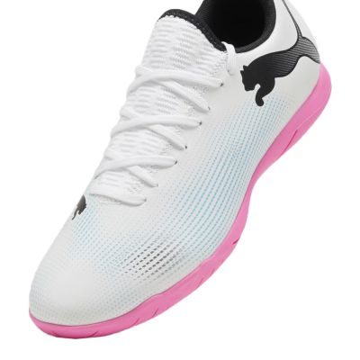 9. Buty piłkarskie Puma Future 7 Play IT M 107727 01