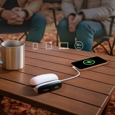 5. Stacja dokująca 2w1 i powerbank do baterii B100 BoboVR PD100 Combo - biała