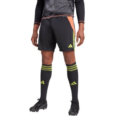 9. Spodenki adidas Tiro 24 M IT2411