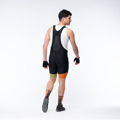 11. Spodenki rowerowe Radvik Toki GTS M 92800655798