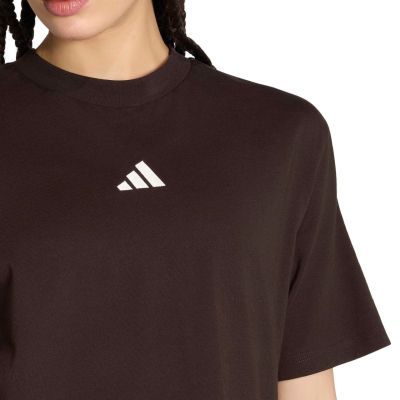 5. Koszulka damska adidas Essentials 3-Stripes Boyfriend ciemnobrązowa KX0794
