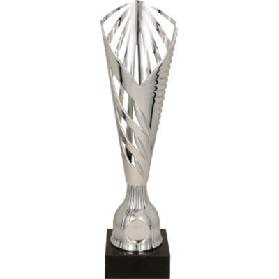 3. PUCHAR PLASTIKOWY SREBRNY