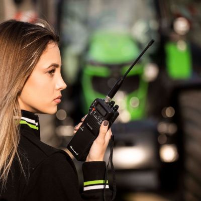 10. Midland C1267 krótkofalówka 40 kan. 26.565 - 27.99125 MHz Czarny