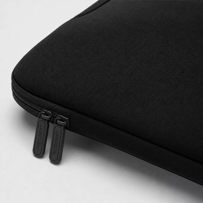 6. Torba na laptop Wozinsky WNT-17B 17.3" z chowaną rączką neoprenowa - czarna