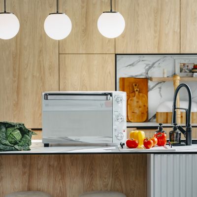 10. Piekarnik elektryczny 48L Adler Adler