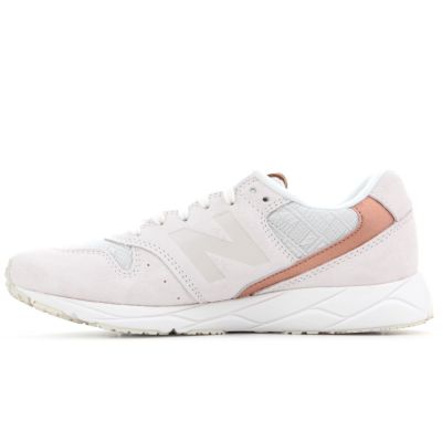 7. New Balance WRT96EAA