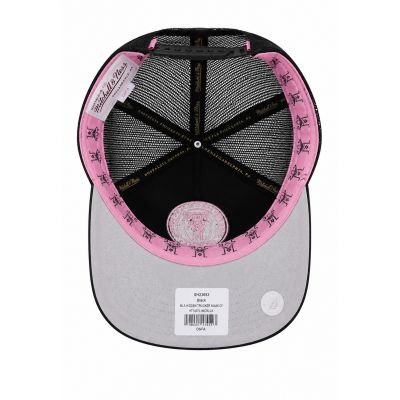 4. Czapka z daszkiem Mitchell &amp; Ness Inter Miami CF Trucker HT10070-IMCBLCK