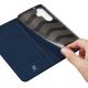 8. Etui Dux Ducis Skin Pro do Samsung S24+ z klapką - niebieskie