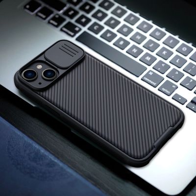 18. Nillkin CamShield Pro Magnetic Case etui iPhone 14 Plus pokrowiec osłona na aparat kamerę niebieski (z MagSafe)