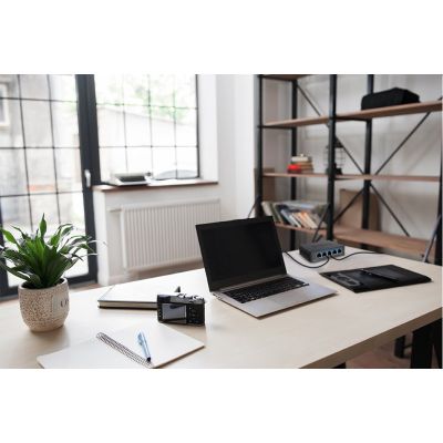 2. 5-portowy wielogigabitowy przełącznik biurkowy D-Link 2,5G - niezarządzalny - L2 - 2.5G Ethernet (100/1000/2500)