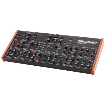 3. Sequential Prophet Rev2 Desktop 16-voice - polifoniczny syntezator analogowy