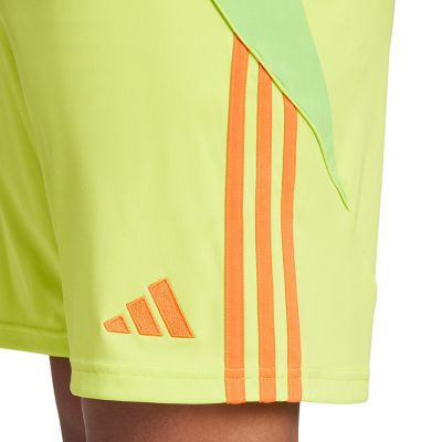 7. Spodenki adidas Tiro 24 M IT2415