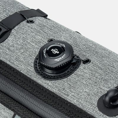 4. Torba na kierownicę 1,5L Rockbros TL002 ROAD TO SKY wodoodporna – szara