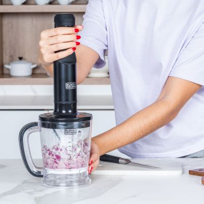 7. Blender ręczny Black+Decker BXHBA1501E