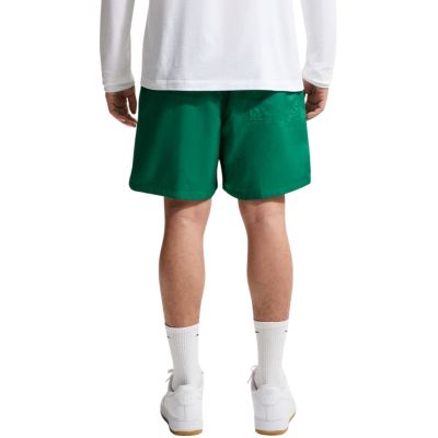 2. Spodenki męskie Nike Club zielone FN3307 365