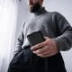 7. Etui Tech-Protect Wallet na Samsung Galaxy Z Flip 8 - czarne