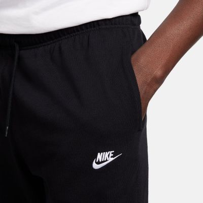 3. Spodnie Nike Club Fleece FQ4330-010