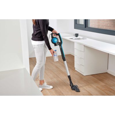 9. Odkurzacz pionowy Black+Decker BXVMS602E